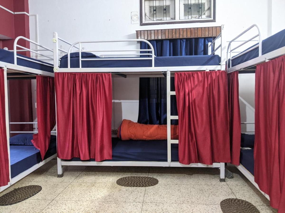 Mezenga Backpackers - Guwahati Exterior foto
