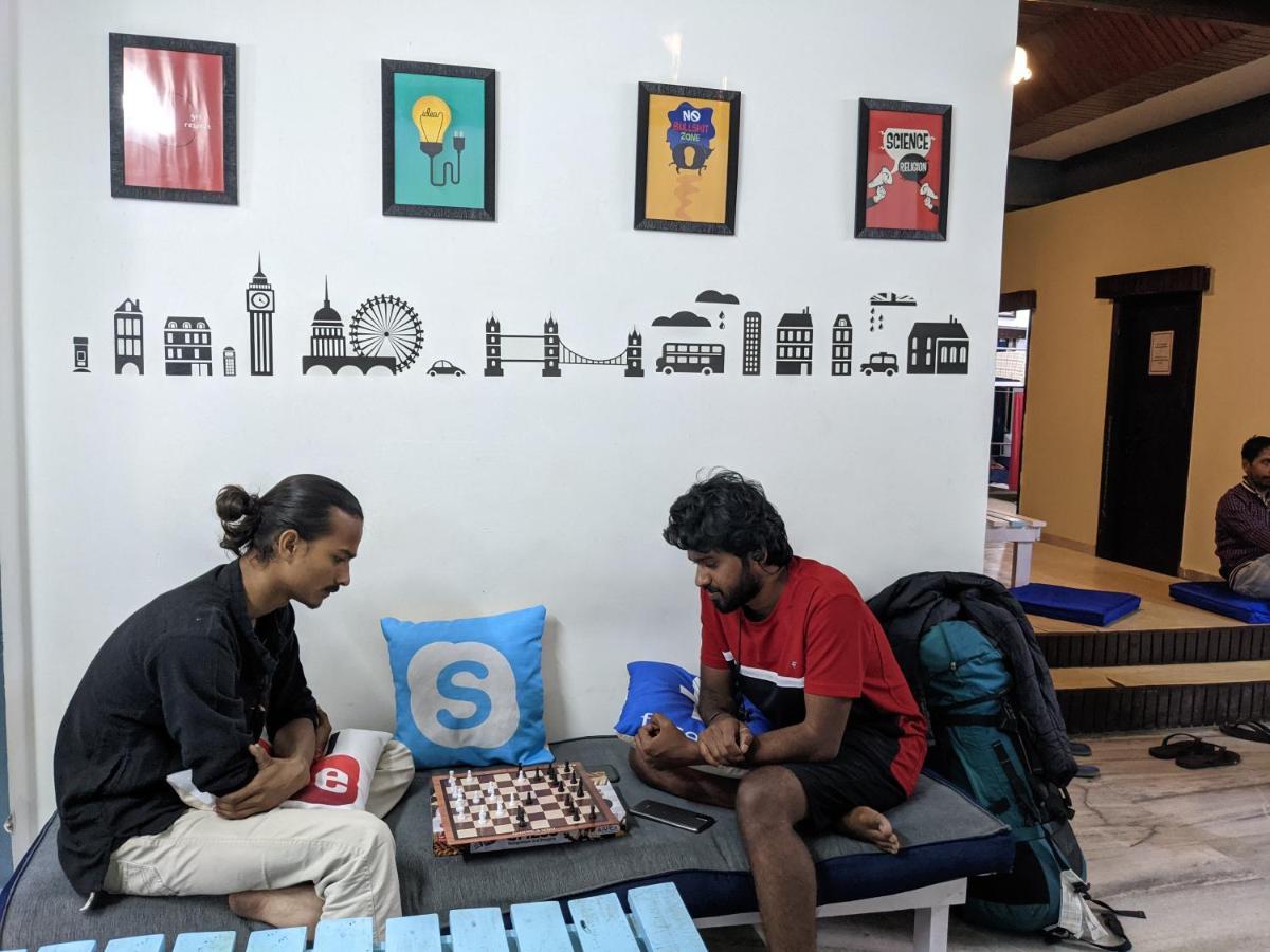 Mezenga Backpackers - Guwahati Exterior foto