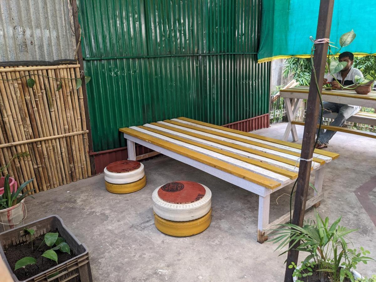 Mezenga Backpackers - Guwahati Exterior foto